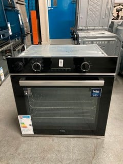 Lot 31  
            Nottingham SR6 – Delivery Or Collection 

                
BEKO BUILT-IN SINGLE OVEN MODEL: BBIS25300XC (EX-DISPLAY) ORIGINAL RRP: £329.00