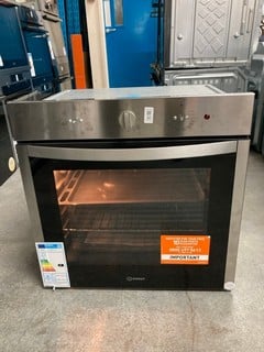 Lot 32  
            Nottingham SR6 – Delivery Or Collection 

                
INDESIT BUILT-IN SINGLE OVEN MODEL: DFW 5530 IX UK (EX-DISPLAY) ORIGINAL RRP: £19...