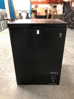 Lot 56  
            Nottingham SR6 – Delivery Or Collection 
                
RUSSELL HOBBS CHEST FREEZER MODEL: RH142CF0E1B ORIGINAL RRP: £216.00