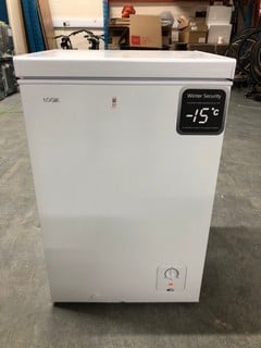 Lot 57  
            Nottingham SR6 – Delivery Or Collection 
                
LOGIK CHEST FREEZER MODEL: L95CFW23 ORIGINAL RRP: £119.00