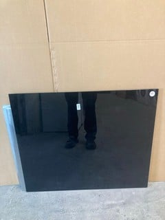 Lot 111  
            Nottingham SR9 - Delivery Or Collection 

                
QTY OF SPLASHBACKS