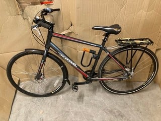 Lot 132  
            Nottingham SR9 - Collection Only 

                
KONA BLACK PEDAL BIKE - MPSS03224020- COLLECTION ONLY