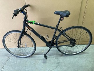 Lot 164  
            Nottingham SR9 - Collection Only 

                
BLACK PEDAL BIKE - MPSS03173614- COLLECTION ONLY