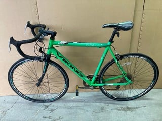 Lot 165  
            Nottingham SR9 - Collection Only 

                
VIKING XRR GREEN PEDAL BIKE - MPSS3379249- COLLECTION ONLY