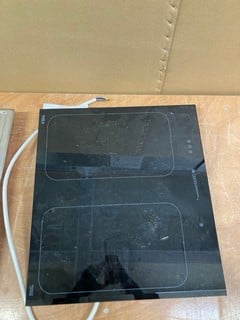 Lot 193  
            Nottingham SR9 - Delivery Or Collection 

                
2 X HOBS INC ZANUSSI