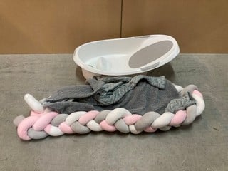 Lot 248  
            Nottingham SR9 - Delivery Or Collection 

                
NUBY BABY BATH
