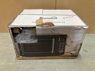 Lot 251  
            Nottingham SR9 - Delivery Or Collection 

                
DUNELM RETRO STYLE MICROWAVE - 20L