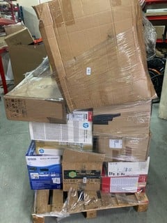 Lot 323  
            Nottingham SR9 - Collection Only 

                
PALLET OF VARIOUS ITEMS INC PRINTERS  - COLLECTION ONLY