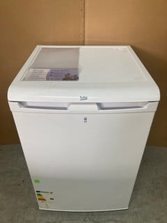 Lot 69  
            Nottingham SR9 - Delivery Or Collection 

                
BEKO UNDERCOUNTER FREEZER MODEL: UFF4584W ORIGINAL RRP: £249