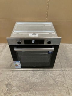 Lot 89  
            Nottingham SR9 - Delivery Or Collection 

                
BEKO SINGLE OVEN MODEL: BBXIF243XC ORIGINAL RRP: £219