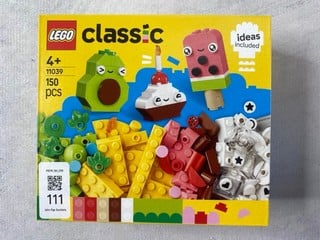 Lot 111  
            Nottingham Prem - Delivery Only 

                
LEGO CLASSIC 150 PCS MODEL 11039 (SEALED)