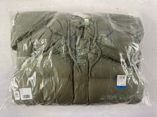 Lot 118  
            Nottingham Prem - Delivery Only 

                
RIPSTOP LONGLINE PUFFER JACKET UK 16 XL