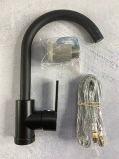 Lot 176  
            Nottingham Prem - Delivery Only 

                
SINGLE HANDLE KITCHEN FAUCET