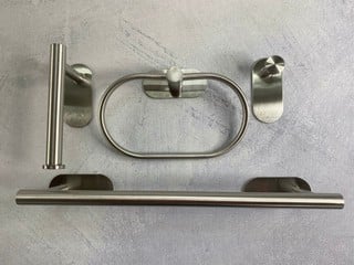 Lot 195  
            Nottingham Prem - Delivery Only 

                
3 X CHROME TOILET ROLL HOLDER