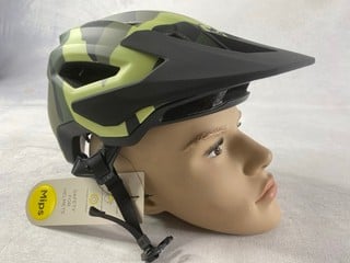 Lot 234  
            Nottingham Prem - Delivery Only 

                
FOX SPEEDFRAME CAMO HELMET BLACK SMALL ORIGINAL RRP £149.99