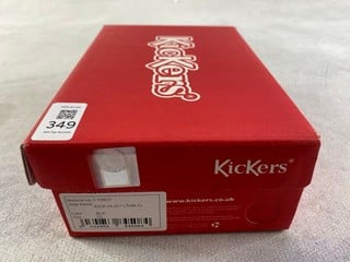 Lot 349  
            Nottingham Prem - Delivery Only 

                
KICKERS KICK HIGH ZIP LEATHER SIZE 22