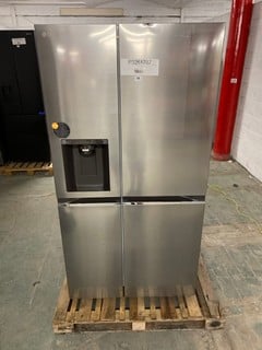 Lot 18  
            Nottingham SR3 - Delivery Or Collection 

                
1X PALLET WITH TOTAL RRP VALUE OF £1355 TO INCLUDE 1X LG WATER & ICE MODEL NO GSL...