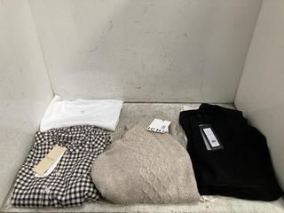 Lot 102  
            Chesterfield SR39 - Parcel Delivery Only 

                
4 X ASSORTED CLOTHING TO INCLUDE UNDER ARMOUR TANK TOP IN WHITE SIZE M (LOCATION:...