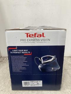 Lot 15  
            Chesterfield SR39 - Parcel Delivery Only 

                
TEFAL PRO EXPRESS VISION IRON MODEL: GV9812 ORIGINAL RRP- £281 (LOCATION: B1R)