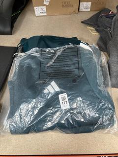 Lot 177  
            Chesterfield SR39 - Parcel Delivery Only 

                
ADIDAS TRACKSUIT IN GREEN SIZE L (LOCATION: B2R)