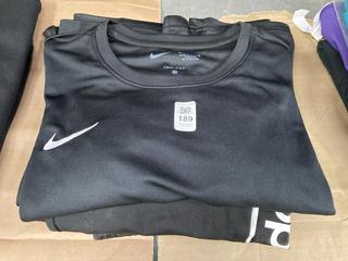 Lot 189  
            Chesterfield SR39 - Parcel Delivery Only 

                
NIKE DRI FIT T-SHIRT IN BLACK SIZE XL TO INCLUDE ADIDAS JOGGING BOTTOMS IN BLACK ...