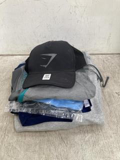 Lot 209  
            Chesterfield SR39 - Parcel Delivery Only 

                
6 X ASSORTED CLOTHING TO INCLUDE GYMSHARK BASEBALL CAP IN BLACK (LOCATION: B3R)