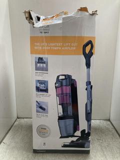 Lot 277  
            Chesterfield SR39 - Parcel Delivery Only 

                
VAX AIR LIFT STEERABLE PET MAX VACUUM CLEANER MODEL: UCPMSHV1 ORIGINAL RRP- £120 ...