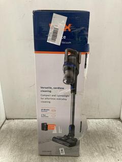 Lot 281  
            Chesterfield SR39 - Parcel Delivery Only 

                
VAX PACE CORDLESS VACUUM CLEANER MODEL: CLSV-PAKS (LOCATION: B4R)