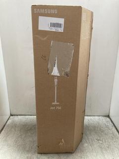 Lot 282  
            Chesterfield SR39 - Parcel Delivery Only 

                
SAMSUNG JET 75E VACUUM CLEANER ORIGINAL RRP- £249 (LOCATION: B4R)