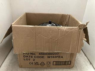 Lot 310  
            Chesterfield SR39 - Parcel Delivery Only 

                
NUMATIC HENRY VACUUM CLEANER- RED (LOCATION: B4R)