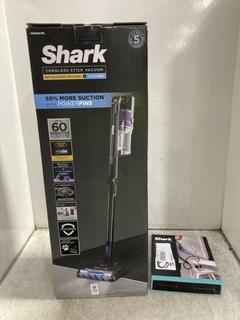 Lot 330  
            Chesterfield SR39 - Parcel Delivery Only 

                
SHARK CORDLESS STICK VACUUM ANTI HAIR WRAP PET MODEL ORIGINAL RRP- £189.99 TO INC...