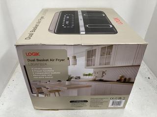 Lot 366  
            Chesterfield SR39 - Parcel Delivery Only 

                
LOGIK DUAL BASKET AIR FRYER 8L 2700W (LOCATION: B6R)