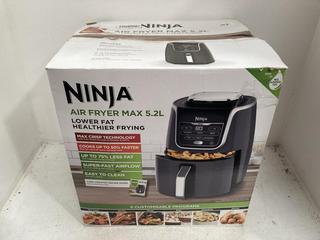Lot 384  
            Chesterfield SR39 - Parcel Delivery Only 

                
NINJA AIR FRYER MAX 5.2L ORIGINAL RRP- £130 (LOCATION: B6R)