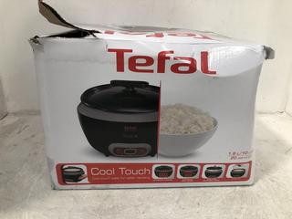 Lot 429  
            Chesterfield SR39 - Parcel Delivery Only 

                
TEFAL COOL TOUCH MODEL: SERIE R12-B (LOCATION: B6R)