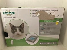 Lot 150  
            BIRMINGHAM SR111 - PARCEL DELIVERY ONLY 

                
SCOOPFREE SELF CLEANING LITTER BOX.