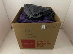Lot 197  
            BIRMINGHAM SR111 - PARCEL DELIVERY ONLY 

                
6 X ASSORTED CHILDREN’S CLOTHING TO INCLUDE ZARA TROUSERS SIZE 9.