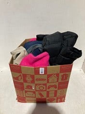 Lot 202  
            BIRMINGHAM SR111 - PARCEL DELIVERY ONLY 

                
12 X KIDS CLOTHING TO INCLUDE BLACK UNDER ARMOUR COAT 6/9MONTHS.