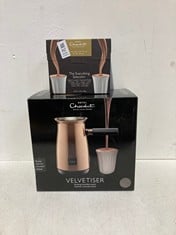 Lot 214  
            BIRMINGHAM SR111 - PARCEL DELIVERY ONLY 

                
HOTEL CHOCOLAT VELVETISER AND THE HOTEL CHOCOLAT THE EVERYTHING SELECTION.