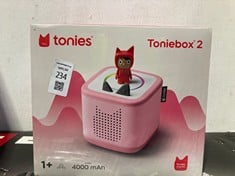 Lot 234  
            BIRMINGHAM SR111 - PARCEL DELIVERY ONLY 

                
TONIEBOX 2 4000 MAH.