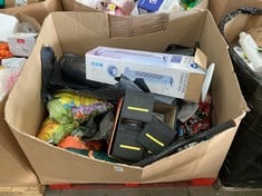 Lot 130  
            Edinburgh SR22 - Delivery Or Collection 

                
PALLET OF GENERAL GOODS TO INCLUDE GOODMANS 29 INCH OSCILLATING TOWER FAN: LOCATI...