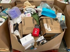 Lot 147  
            Edinburgh SR22 - Delivery Or Collection 

                
PALLET OF GENERAL GOODS TO INCLUDE LIFESYSTEMS TREK FIRST AID KIT, CE CERTIFIED C...