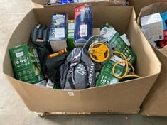Lot 170  
            Edinburgh SR22 - Delivery Or Collection 

                
PALLET OF OUTDOOR & GARDEN TO INCLUDE 1ABOVE 5 LITRE GARDEN PRESSURE SPRAYER, WEE...