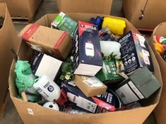 Lot 183  
            Edinburgh SR22 - Delivery Or Collection 

                
PALLET OF OUTDOOR & GARDEN TO INCLUDE SPEAR & JACKSON 5LPAPS 5 LITRE PUMP ACTION ...