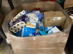 Lot 197  
            Edinburgh SR22 - Delivery Or Collection 

                
PALLET OF GENERAL GOODS TO INCLUDE 3-PLY FACIAL TISSUES, 1080 COUNT (12 PACKS OF ...