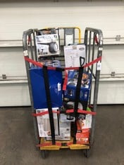 Lot 206  
            Edinburgh SR22 - Delivery Or Collection 

                
QUANTITY OF KITCHEN & APPLIANCES ITEMS TO INCLUDE QUEST 35200 ELECTRIC COFFEE PER...