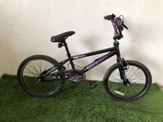 Lot 218  
            Edinburgh SR22 - Delivery Or Collection 

                
GO EASY BOOST BMX, 12" FRAME, 20" WHEELS, SINGLE SPEED: LOCATION - BIKE RACKS(COL...