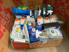 Lot 19  
            Edinburgh SR22 - Collection Only 

                
QUANTITY OF HOUSEHOLD CLEANING ITEMS TO INCLUDE DETTOL ANTIBACTERIAL MULTI SURFAC...