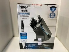Lot 23  
            Edinburgh SR22 - Collection Only 

                
NINJA FOODI STAYSHARP KNIFE BLOCK WITH INTEGRATED SHARPENER; 5 KNIVES CHEF, BREAD...