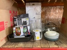 Lot 43  
            Edinburgh SR22 - Collection Only 

                
QUANTITY OF KITCHEN ITEMS TO INCLUDE PACIFIC WAX CO. CROISSANT & COFFEE SCENTED C...
