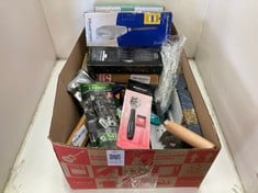 Lot 45  
            Edinburgh SR22 - Collection Only 

                
QUANTITY OF ITEMS TO INCLUDE RUSSELL HOBBS FOOD COLLECTION ELECTRIC CARVING KNIFE...